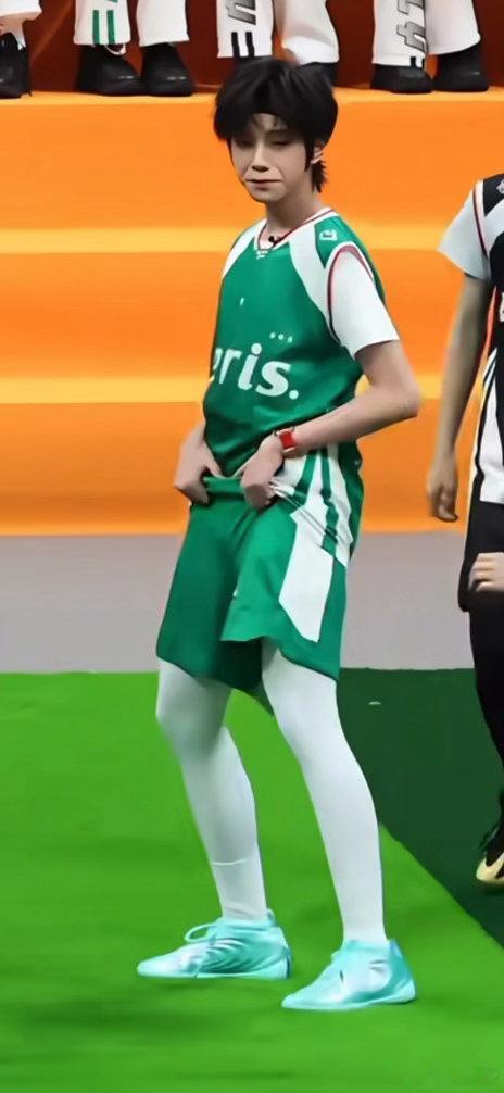 王橹杰壁͙纸͙我͙漏͙漏͙漏͙，͙脚͙趾͙我͙抠͙抠͙抠͙，͙头͙皮͙我͙吃͙吃