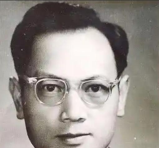 1980年6月16日晚上10点半，罗布泊科考队发出紧急电报：队伍在库木库都克以西