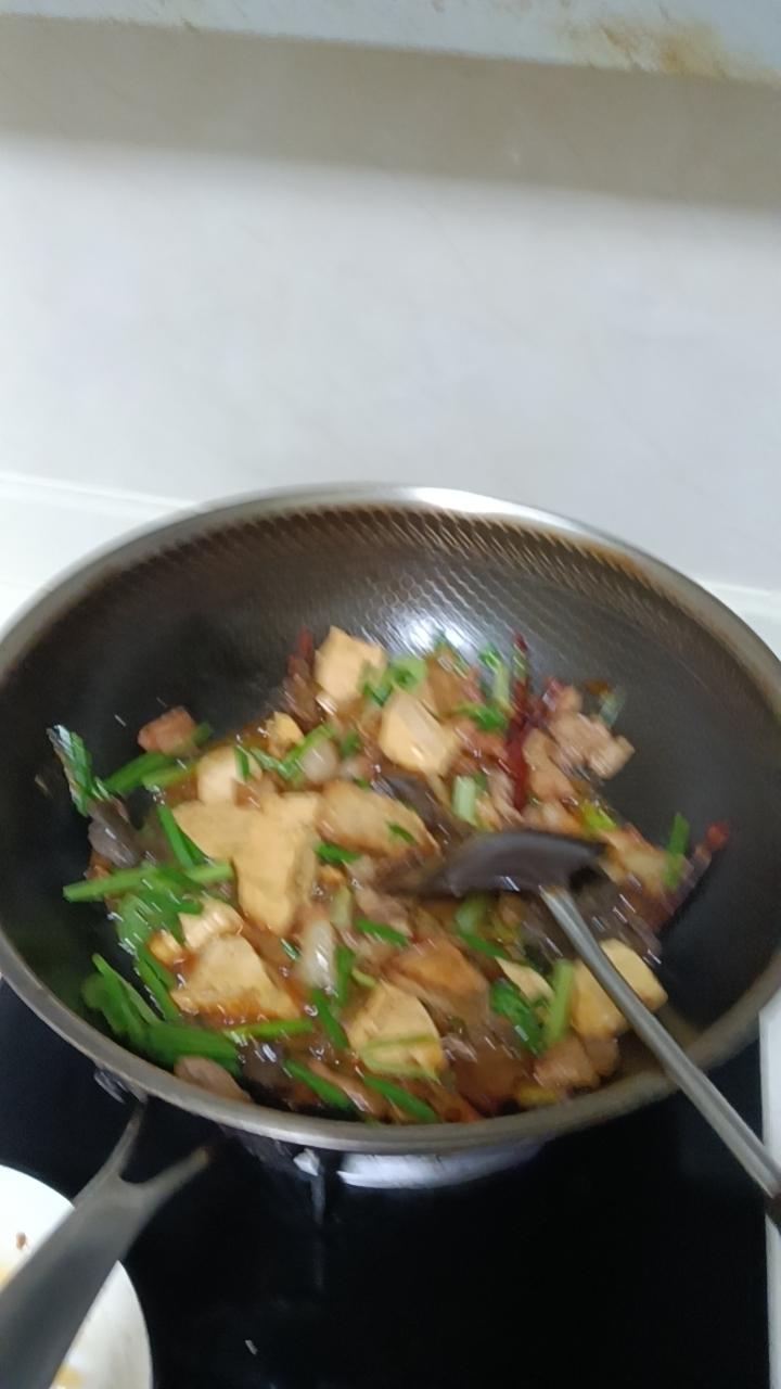 炒豆腐配青菜，美味又健康！