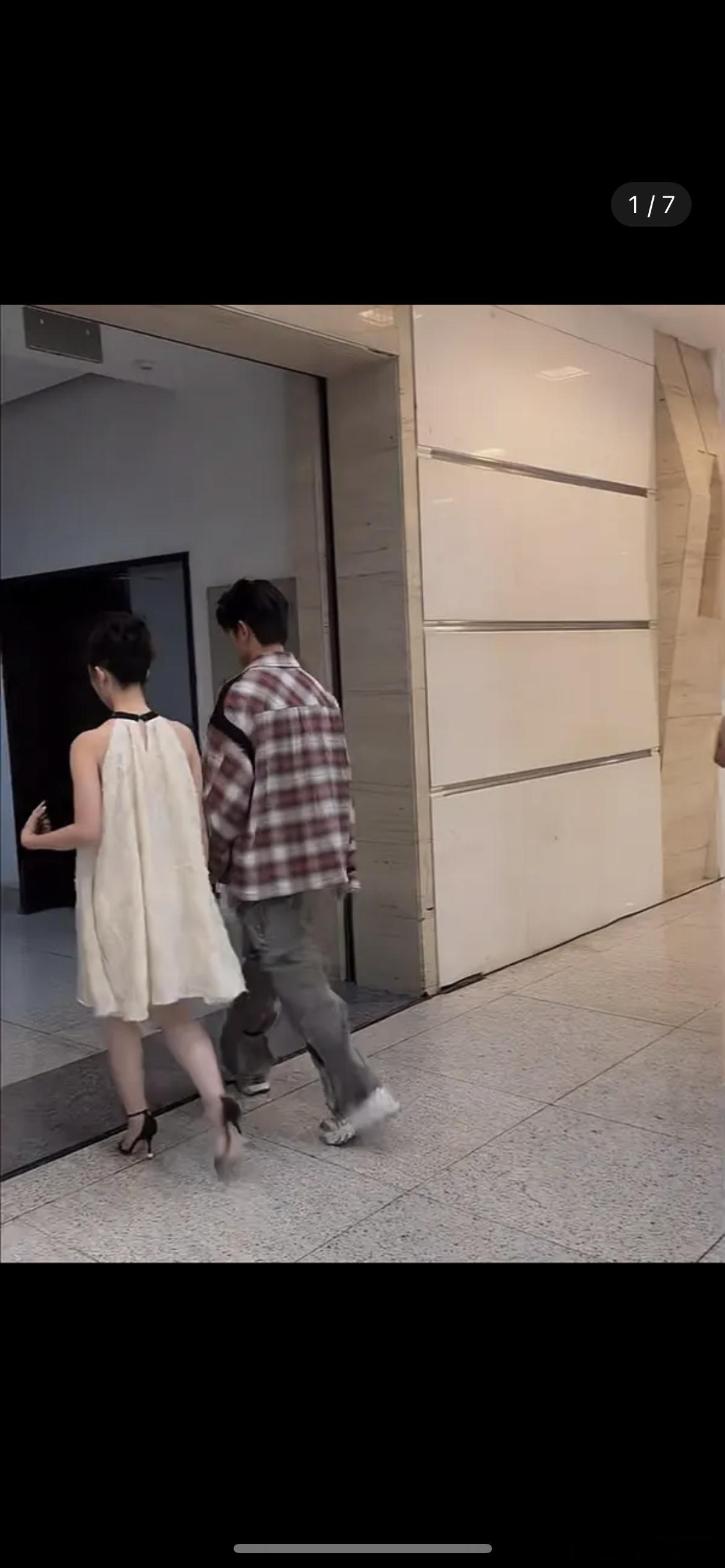 邓恩熙算不算新生代里比例最虐的一位？ 