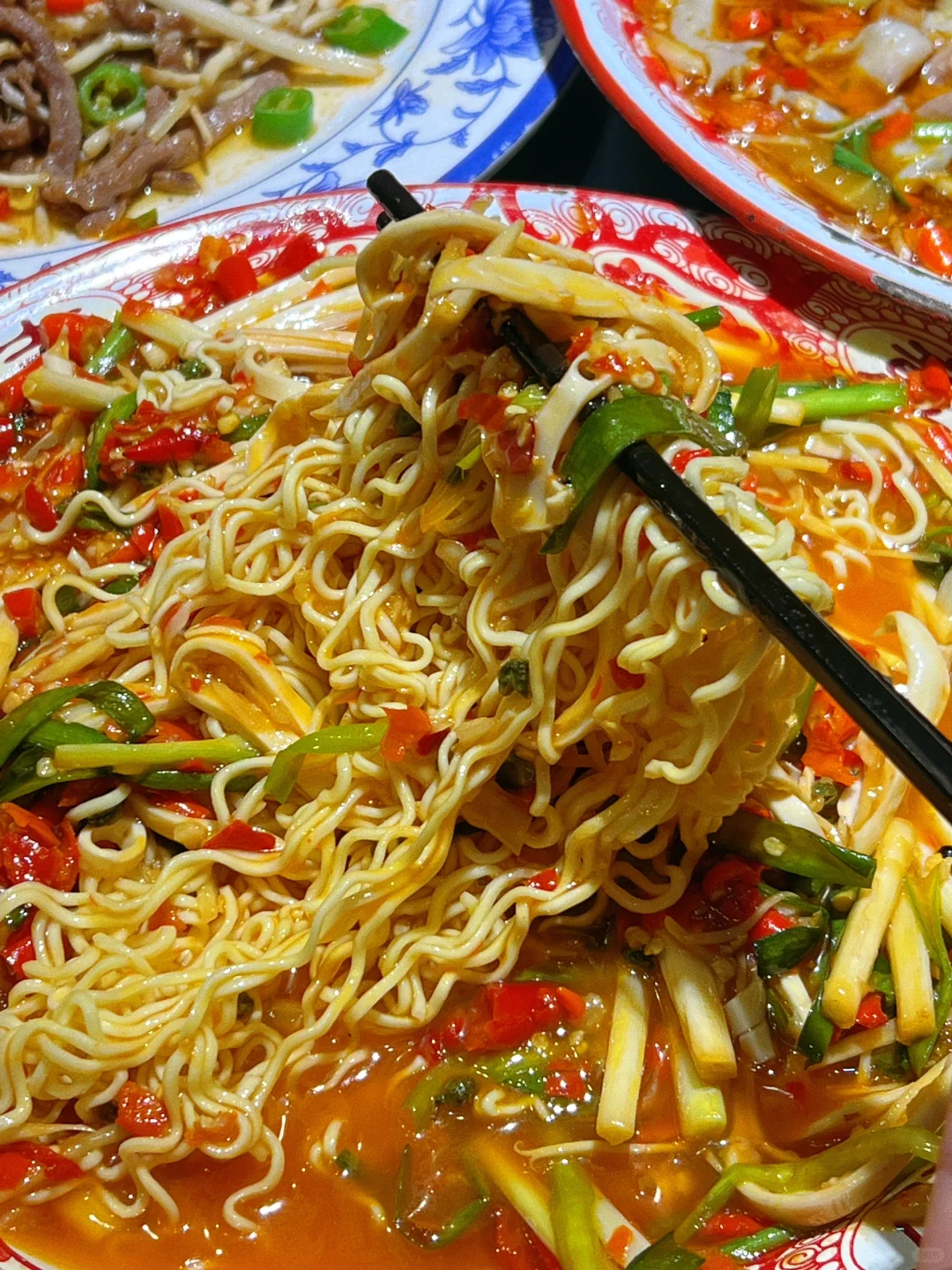 为了这碗黄喉方便面，跑了半座绵阳城～