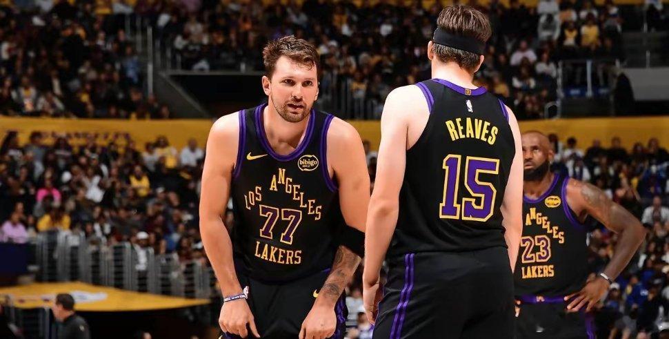 火箭vs湖人湖人暴露致命缺陷G1半场湖人50-48火箭，随后湖人媒体Lakers