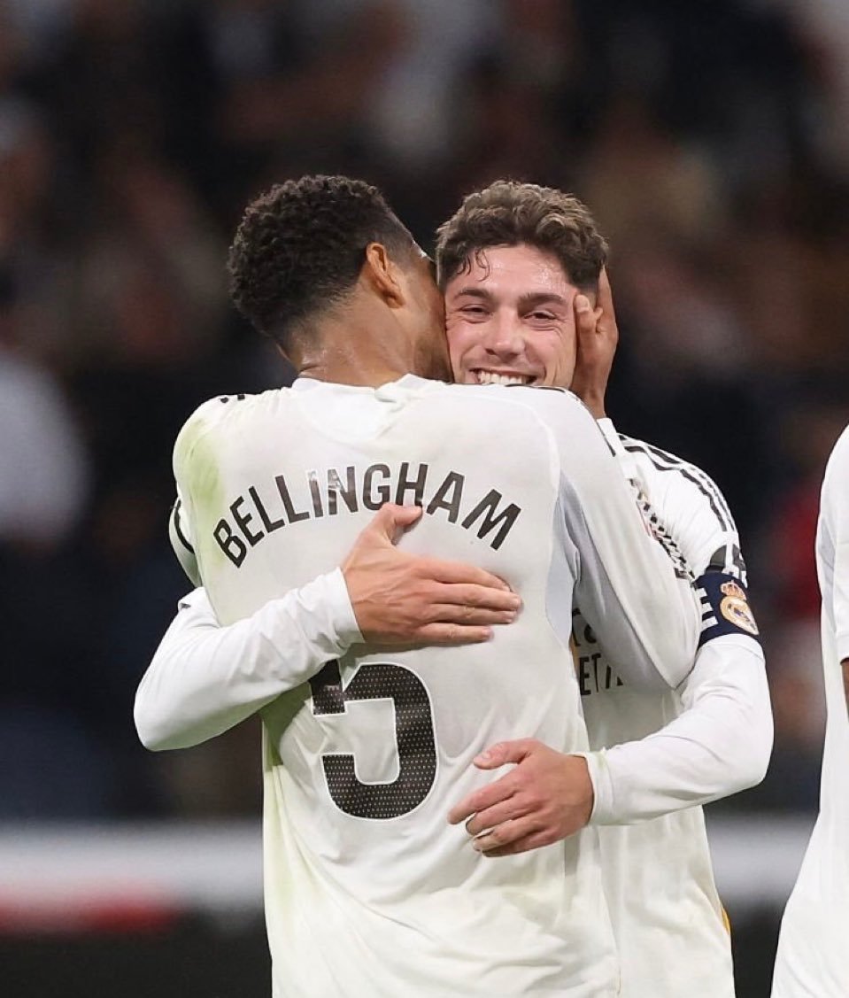 助攻的是82，贝林送上[么么哒][来抱抱]皇马vs瓦伦西亚 ​​​