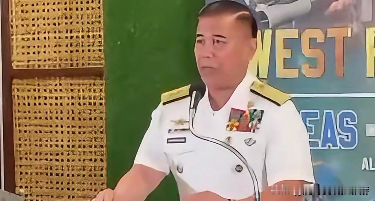 菲律宾派二手舰跟踪辽宁舰，自以为蹭到了热度，实则没看透中国海军关键棋局

近日西
