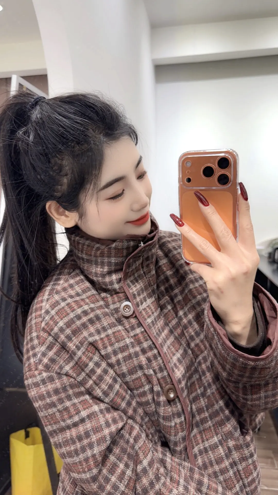 你在等什么，等乌鸦说情话，等铁树开花，等一年有13个月，等一周有8天...