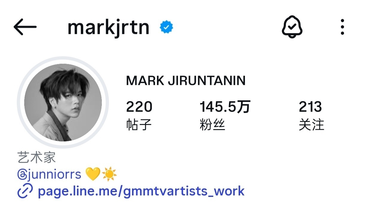 “ 💙🌛 ”“ 💛☀️ ”情侣简介已上线～唯有幸福～😋juniormar