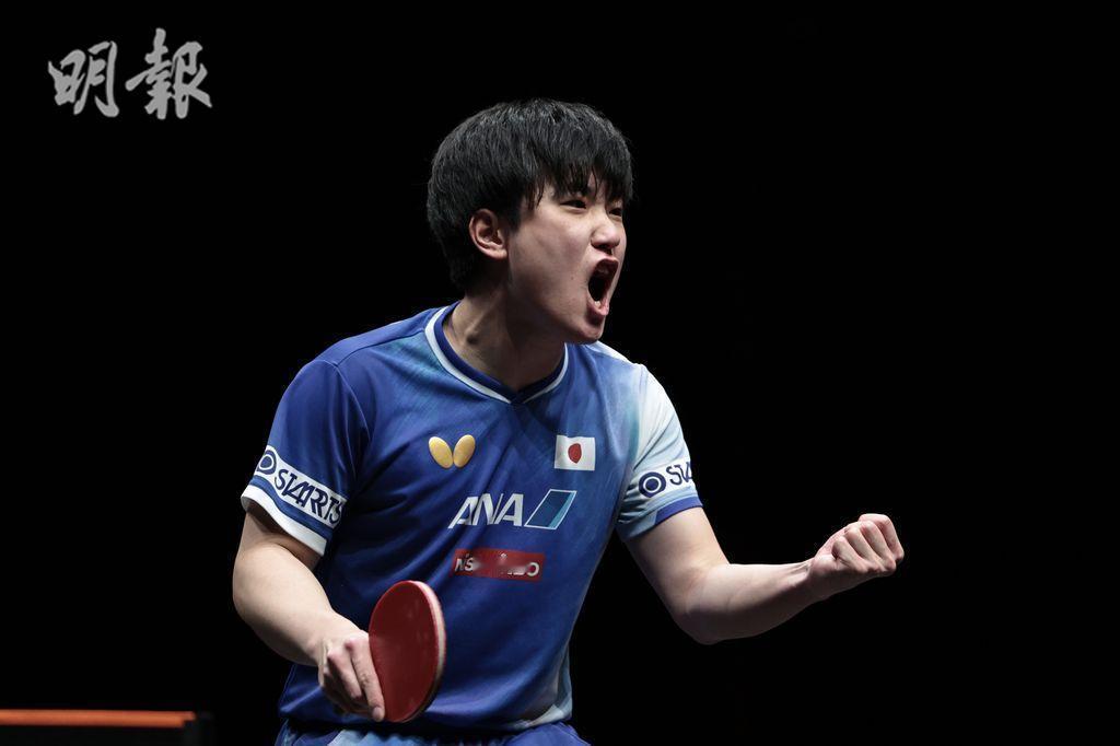 张本智和张本智和wtt香港总决赛2025新闻报道 乒乓｜張本智和圓夢首稱王cr.