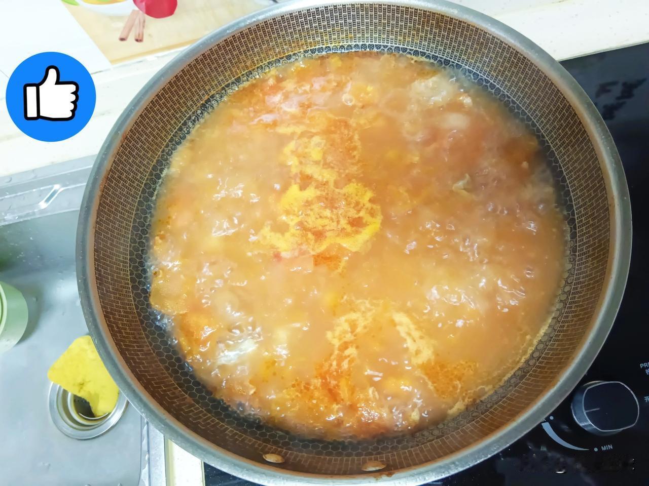 今天中午第一次炖西红柿牛腩，香味把邻居都招来了[笑哭][笑哭]

今儿中午我跟西