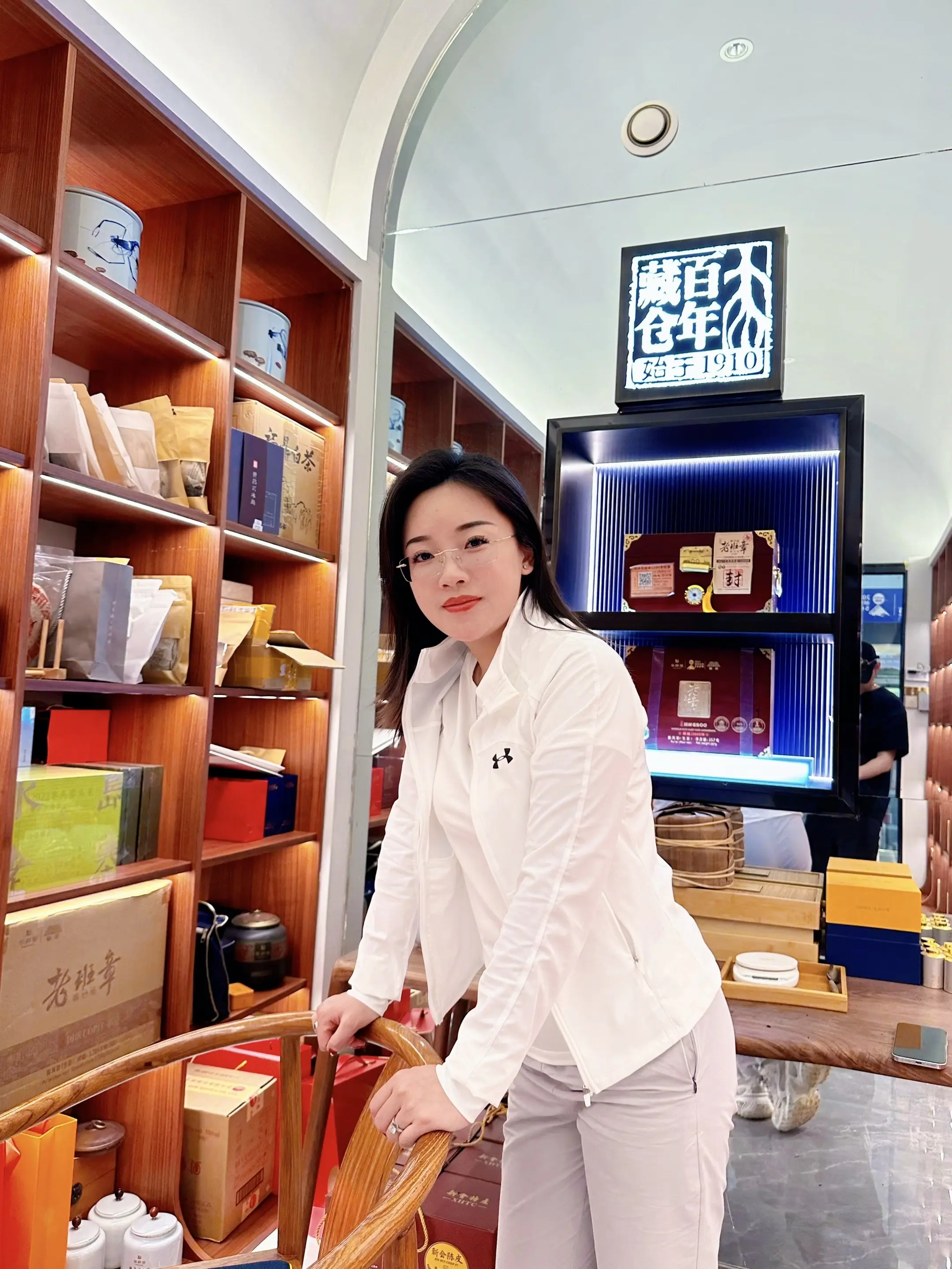 生活从来不是你想要什么，就给什么，好的坏的，冷的暖的，真的假的，都要一一经历。