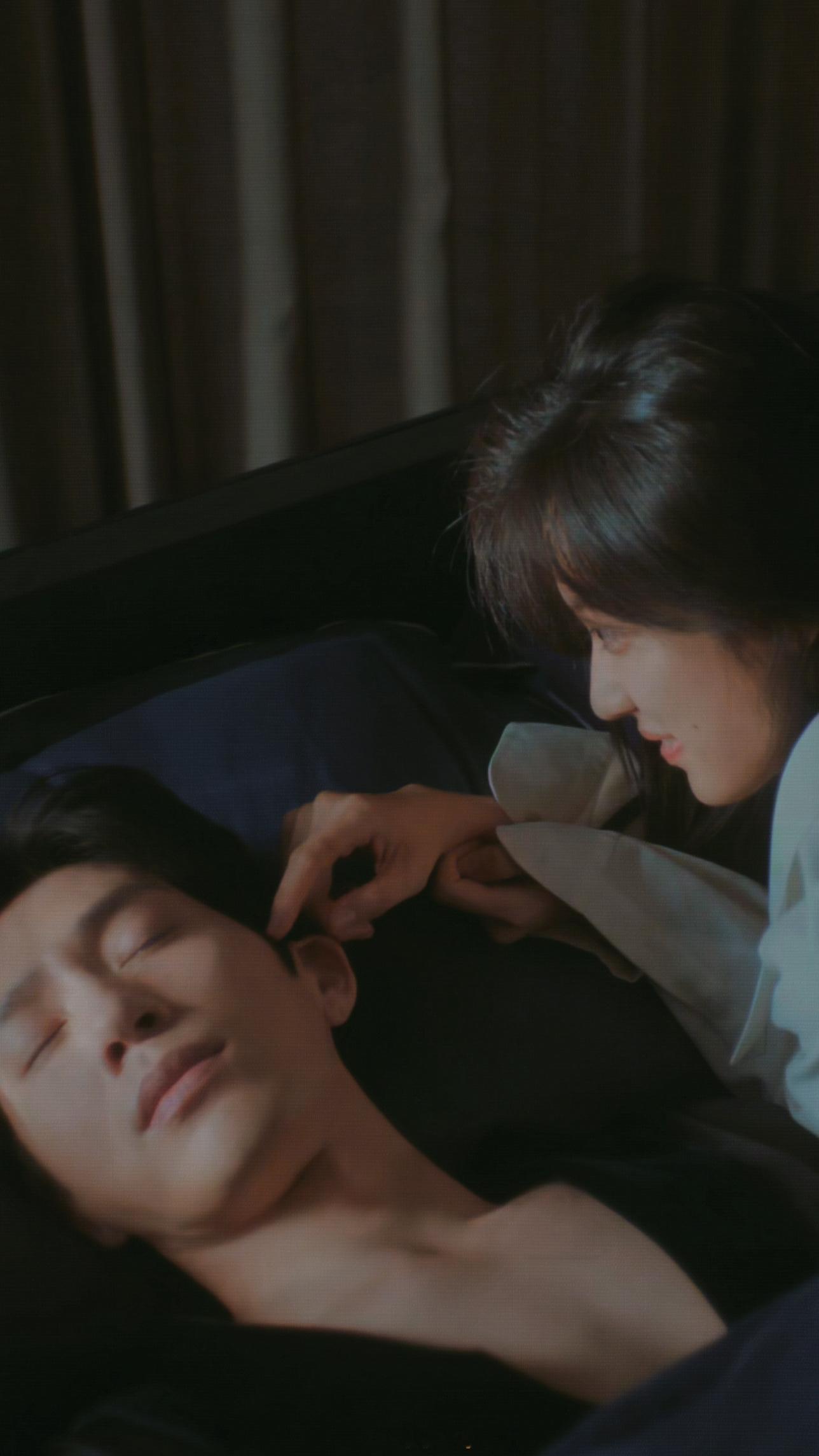 早春晴朗第五集就亲了｜早春晴朗 壁纸🎐（Ep5）井柏然x孙千｜栾念x尚之桃“喜