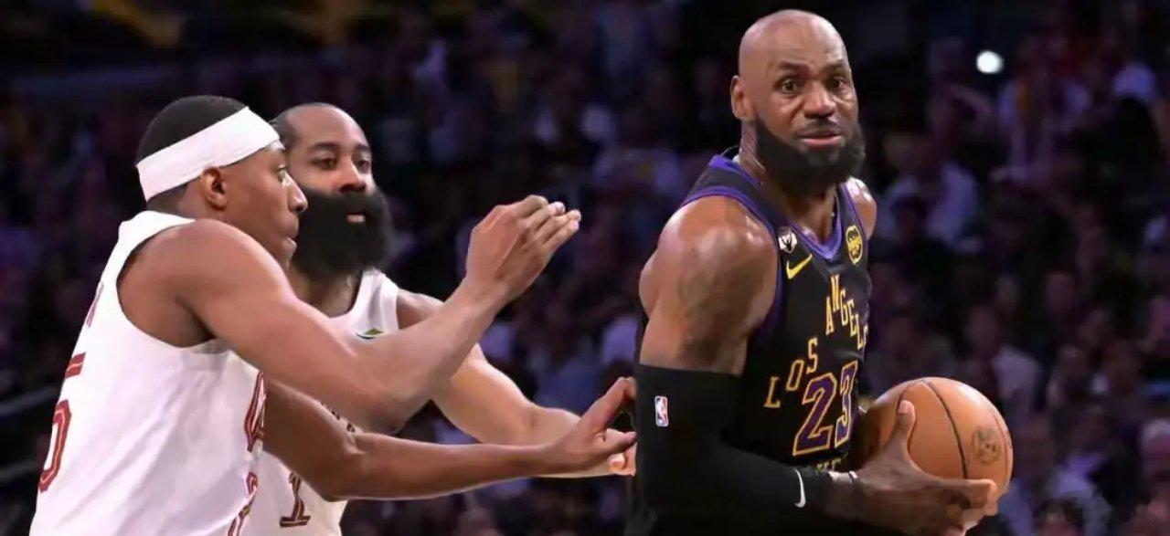 从5千万到4百万！Skip：詹姆斯想继续打 必须接受NBA史上最狠降薪NBA自由