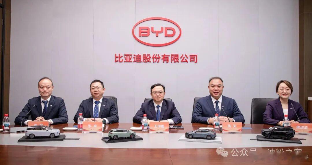 比亚迪12月份各车型销量明细迪粉之家报道，今年比亚迪已经完成了460万辆的销售数