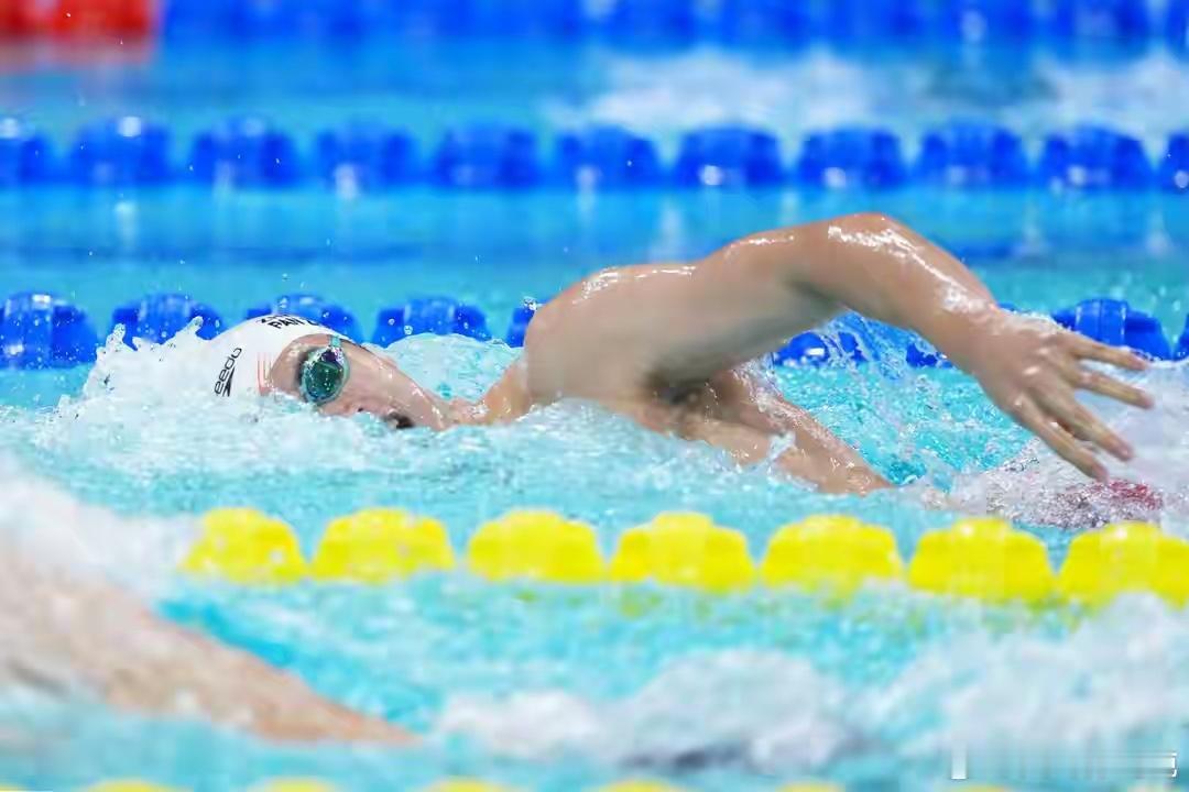 2026年全国夏季游泳锦标赛开赛 青岛平度奥体中心游泳馆今日迎来泳池对决，潘展乐