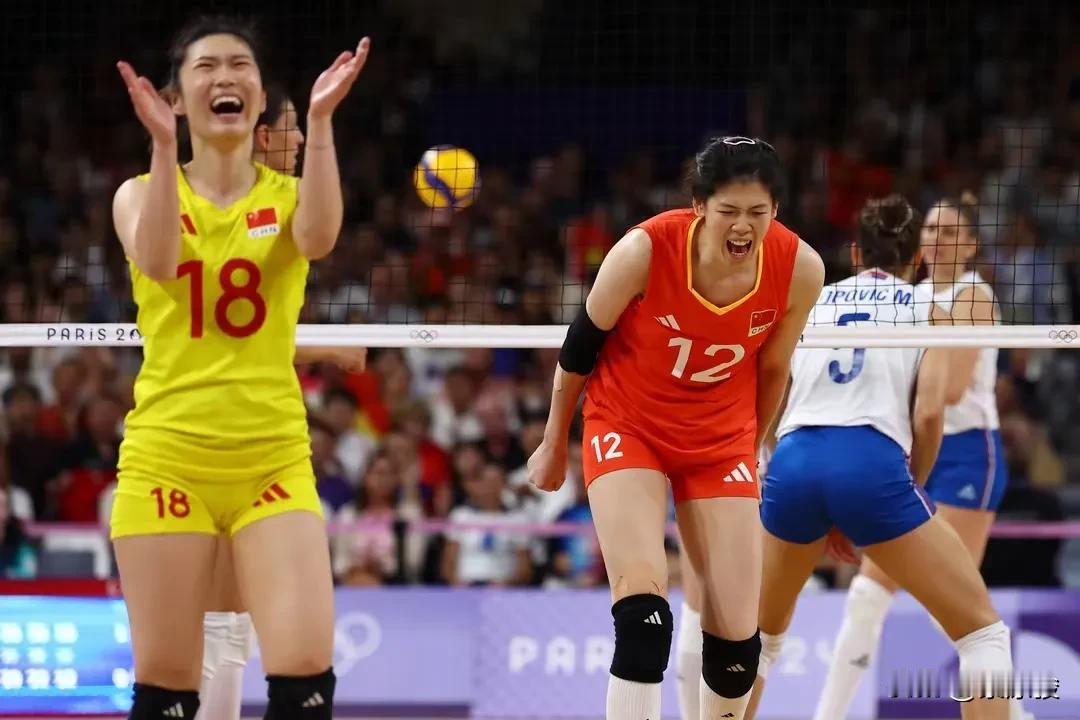 第四局29-27，中国女排3-1击败塞尔维亚队，取得小组三连胜，强势晋级8强；朱