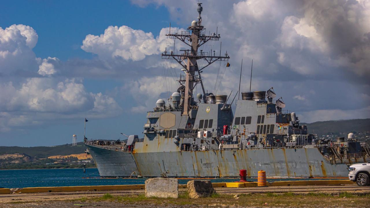 这是要回船坞修理，还是要拉去拆解回炉啊——前两天，在波多黎各拍到的美军伯克II级