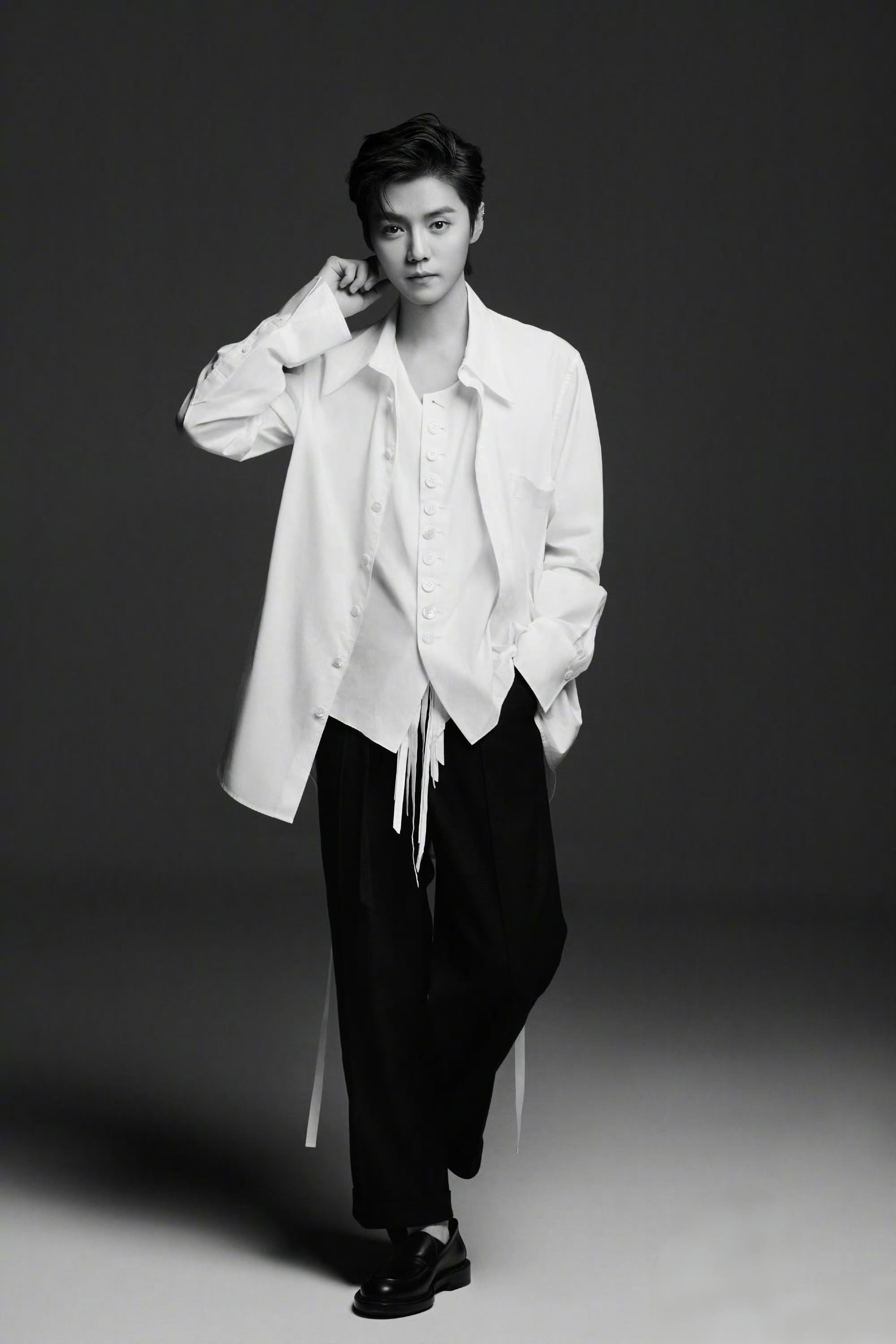 社会好哥哥  哦不好意思说反了