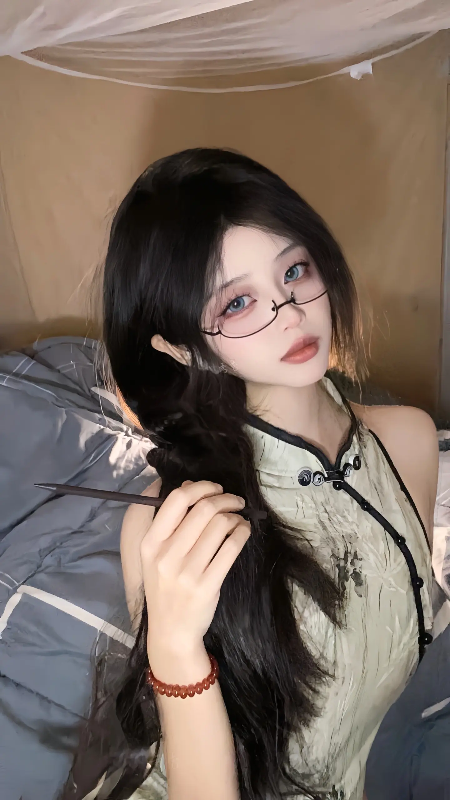 坏孩子会受到惩罚。