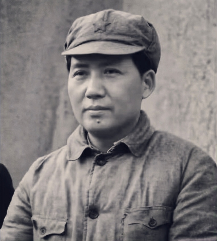 兜兜转转几千年，社会还是一个死局。只有毛主席思想才能救中国！当几乎每一个平凡人都