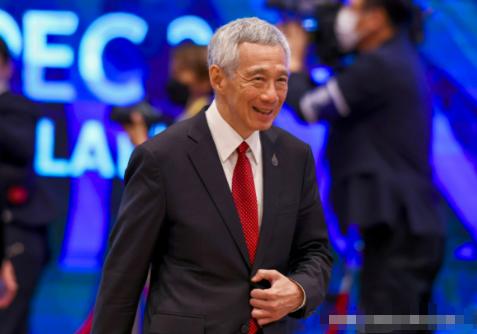 很多人还以为，这只是一次“正常”的外交活动。错了！真相是，当一个流着华夏祖先血液