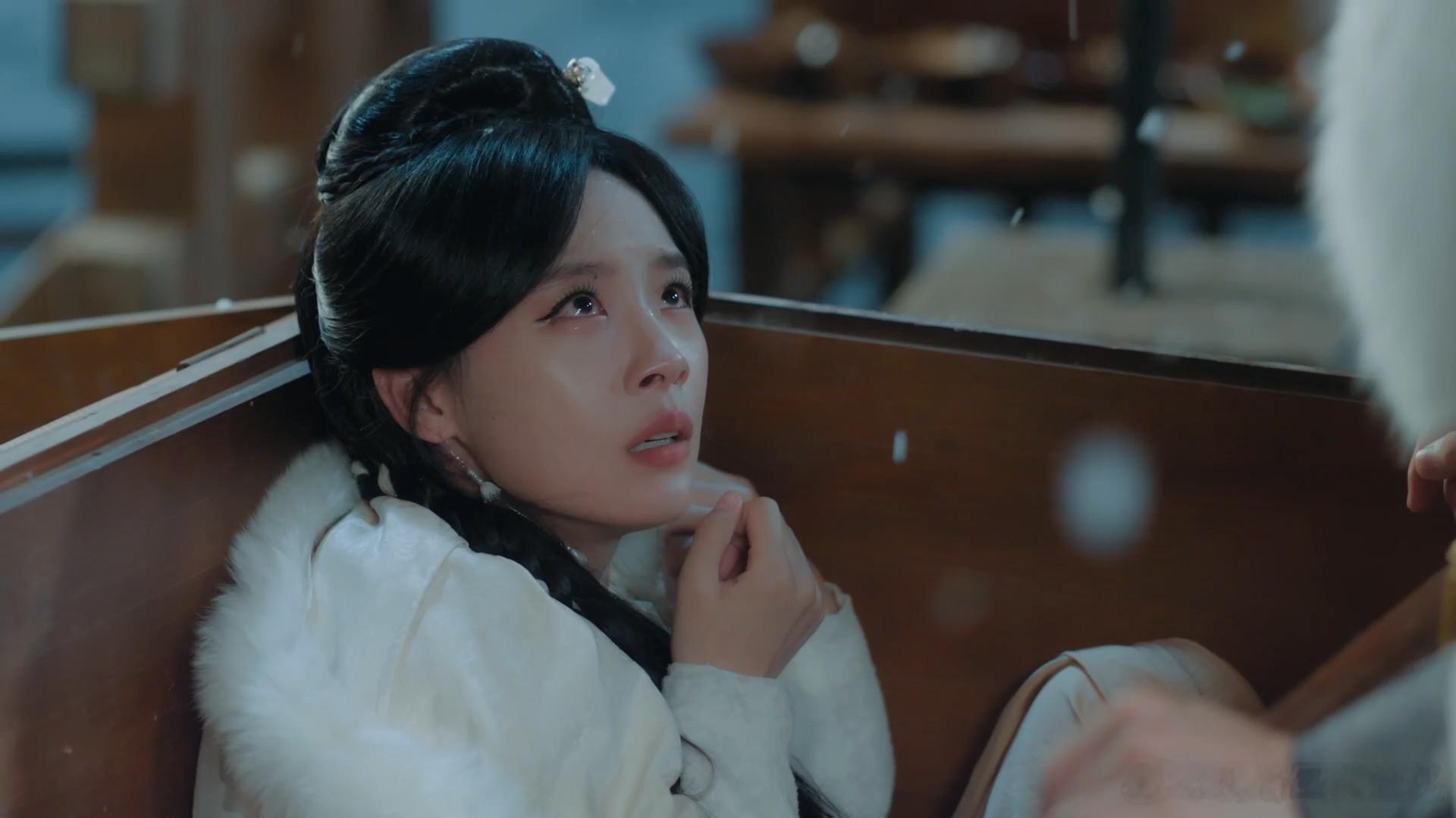 网剧人间惊鸿客定档速速集合追剧！4 月 29 日锁定《人间惊鸿客》，高冷男主搭配