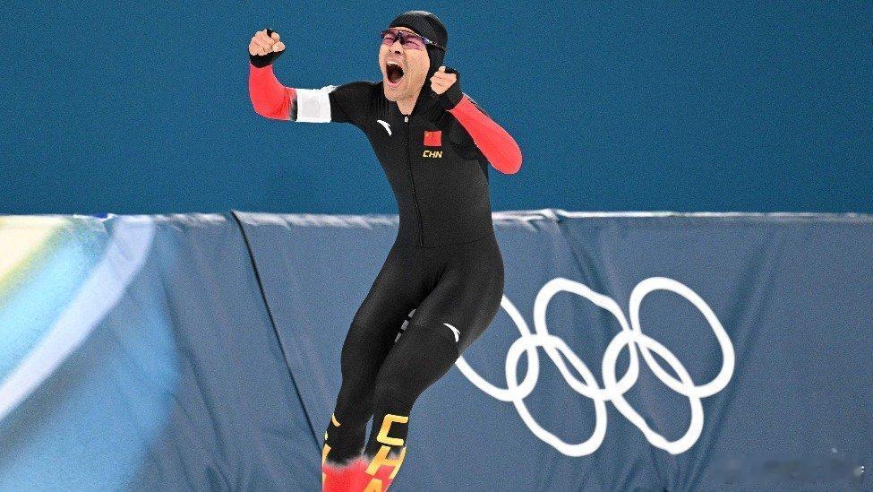 中国滴冬奥健儿们：继续滴努力 加油......凤凰新闻【打破奥运纪录！宁忠岩为中