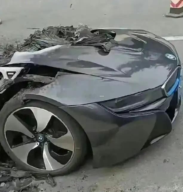 这回可终于知道了什么叫做碳纤维 ​​​