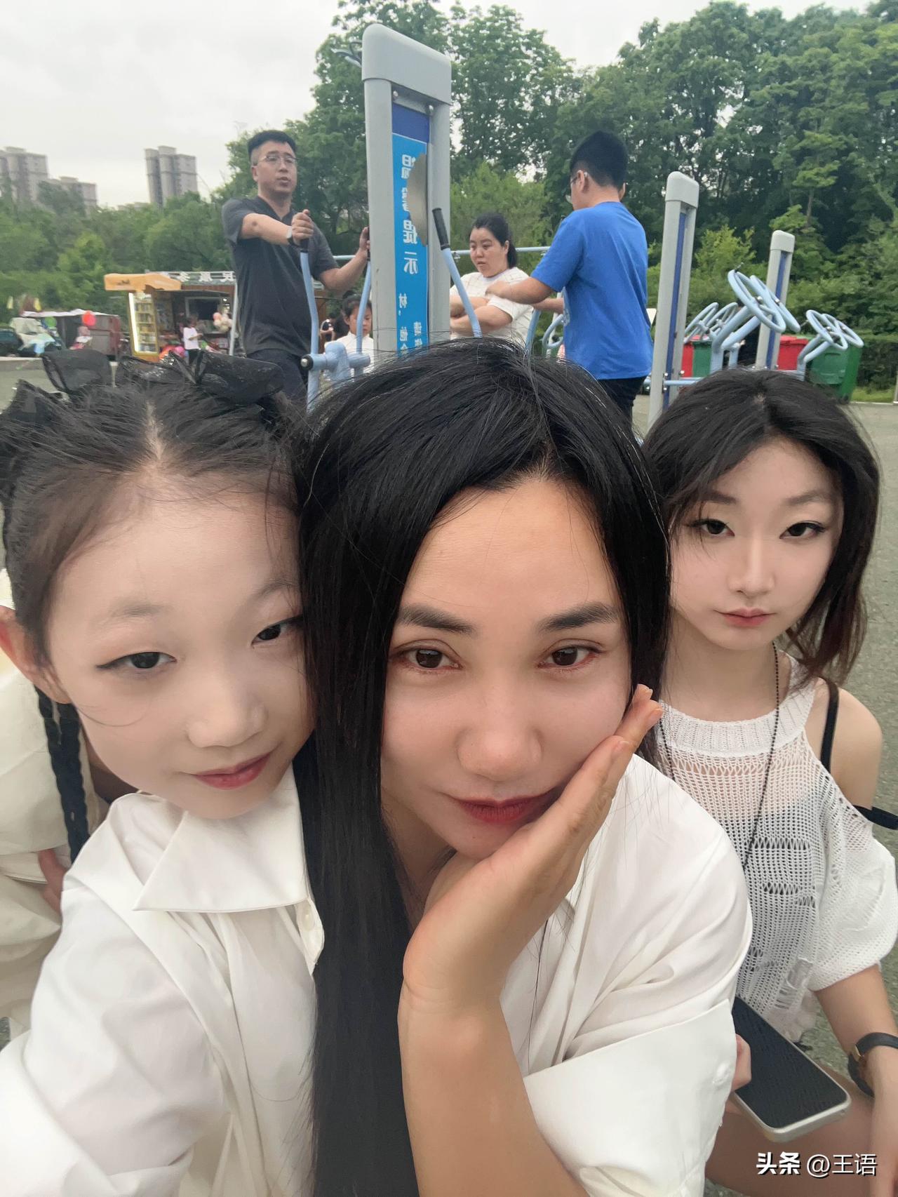 生育，带娃，做家务，放在市场上每一样都是高薪，唯独放在婚姻里一文不值！

没有工