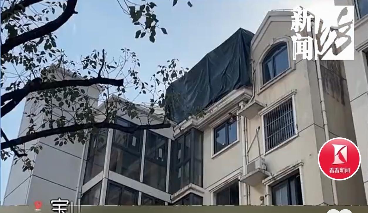 🌙上海宝山，男子实名举报小区违建，第二天就接到一个陌生女子的电话：“你妈在哪打