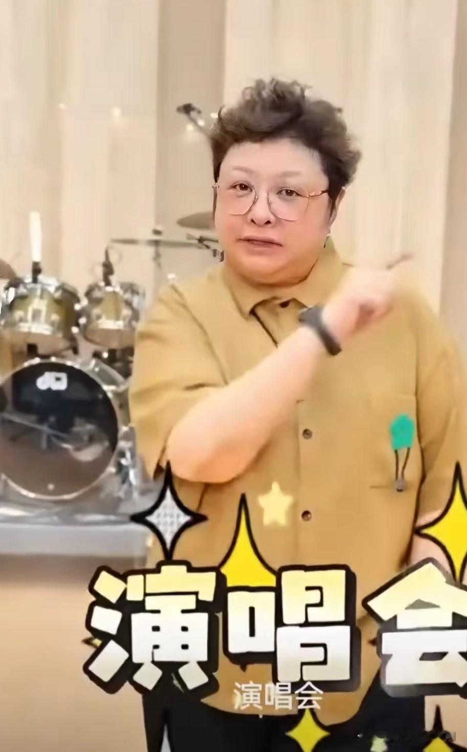 韩红武汉演唱会，这事儿还真挺让人唏嘘的。
真没想到啊，韩红这场武汉演唱会，直接把