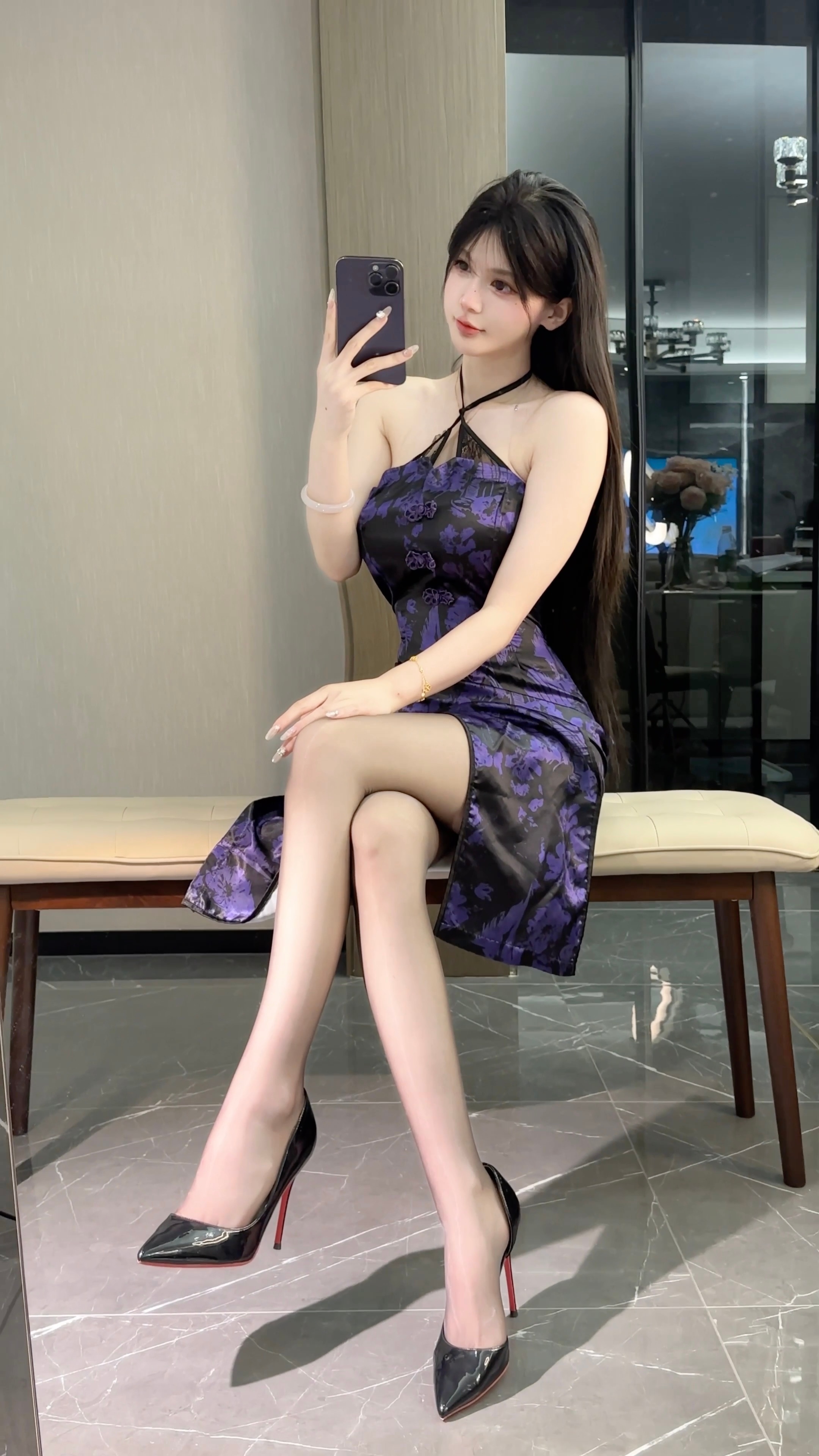 谁在抚琴 配落雁沉鱼 ​​​