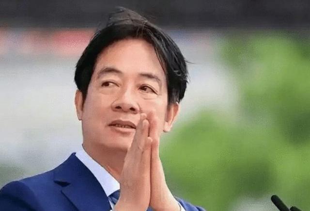 解放军已进台海，赖清德做最坏打算，上万亿资金提前转移美国。台海风起云涌，解放军军