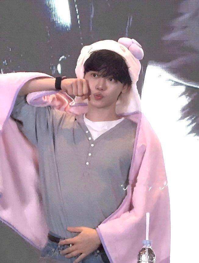 罗渽民 ©zjmskylight💗💗💘✨✨🎀 