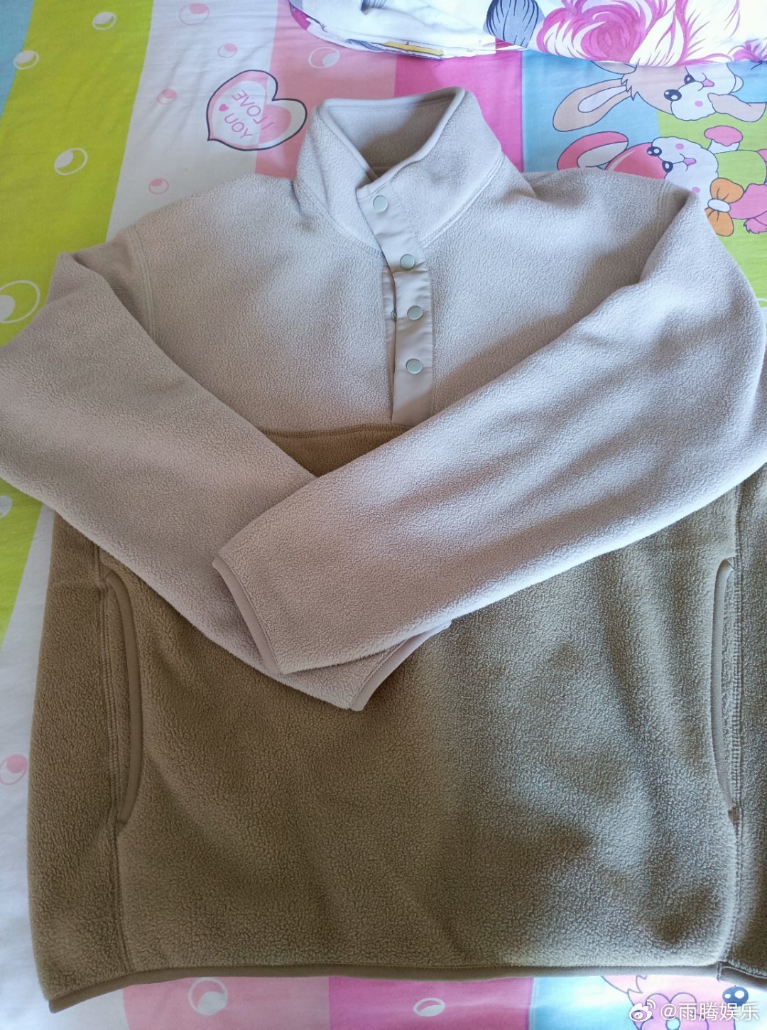 #新买的衣服到底要不要洗##居家健康生活提案# 新买回来的衣服当然要洗，我会洗过