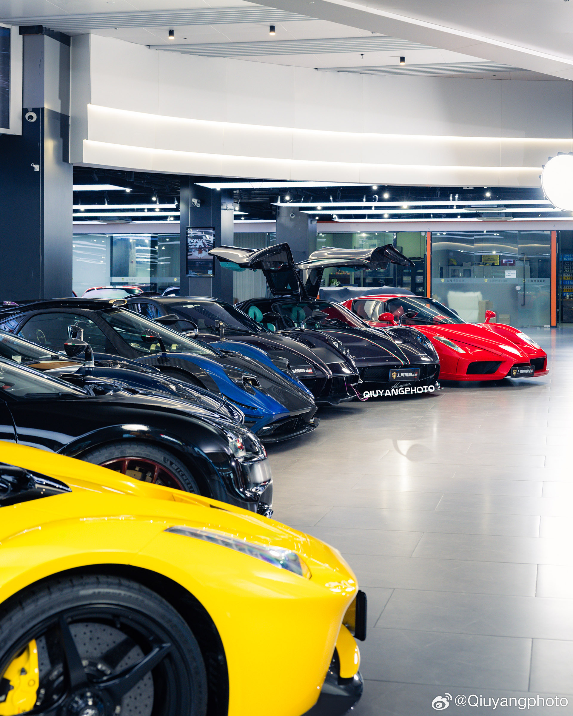 这一天的博豪确实是Hypercar的聚集地 cars01豪车拍  ​​​