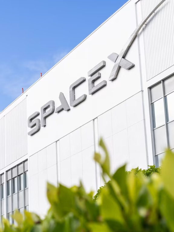 SpaceX发布季度财报，营收增长92%