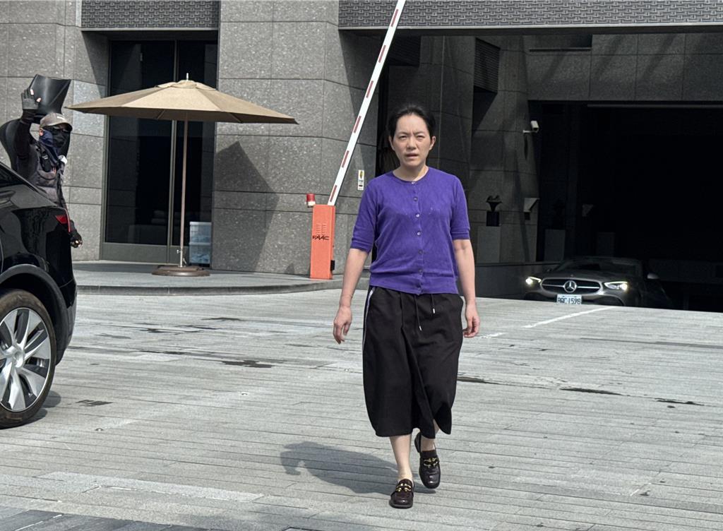 陈幸妤当年失控怒吼 李明璇叹镜头没拍到“这一幕”
陈水扁女儿陈幸妤证实已与骨科医