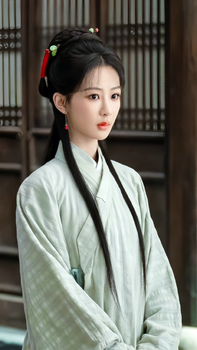 杨紫家业 杨紫李祯 带着欣赏，带着执迷，我的爱无法阻止，我的心只有傻痴；怀着希望