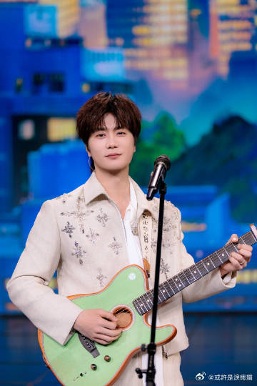 元宵晚会 好看我们很好这首歌适合艾特老同学 谁还没去听元宵晚会的《我们很好》我真