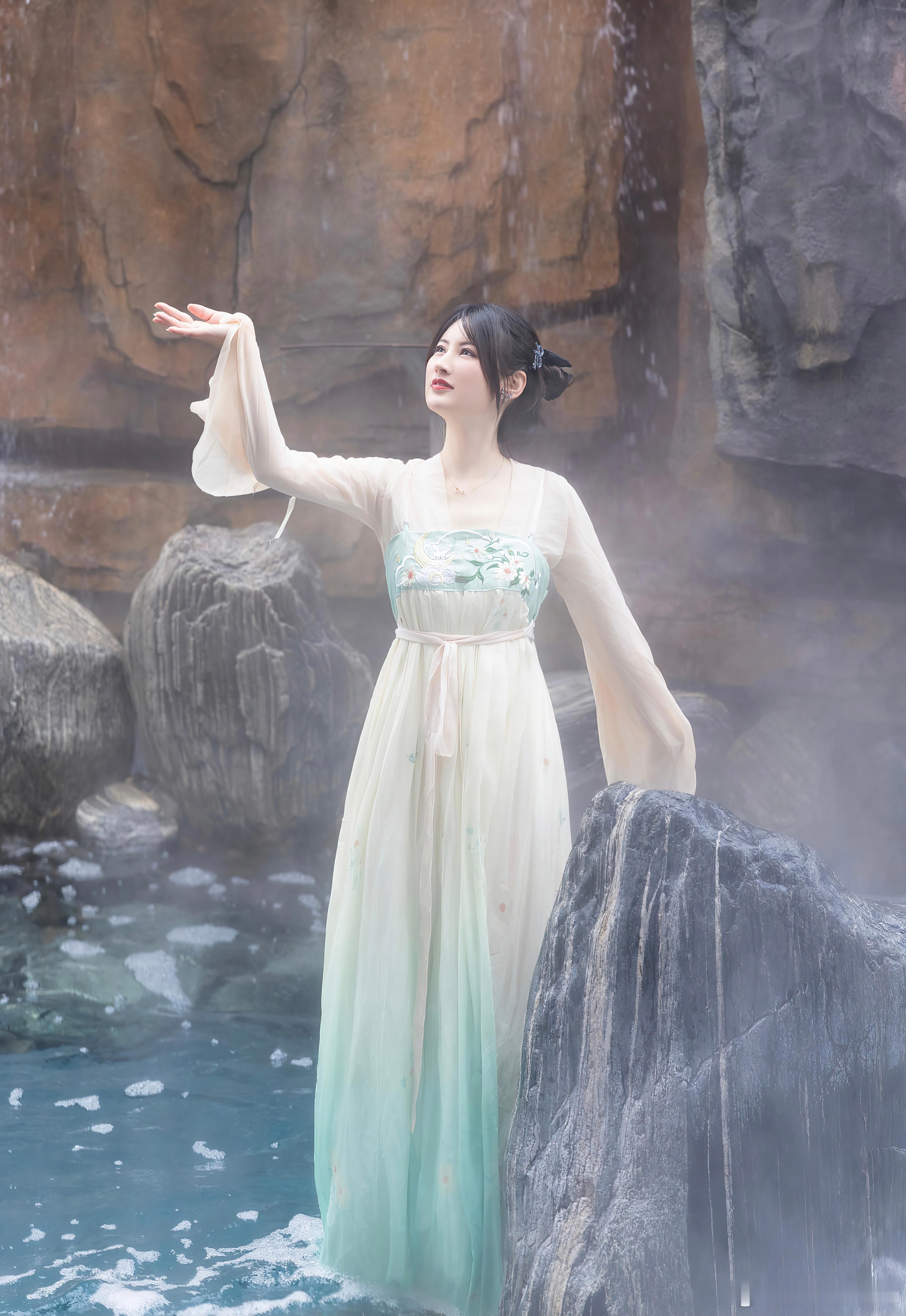 XR.8128Md丨诗诗Kiki 