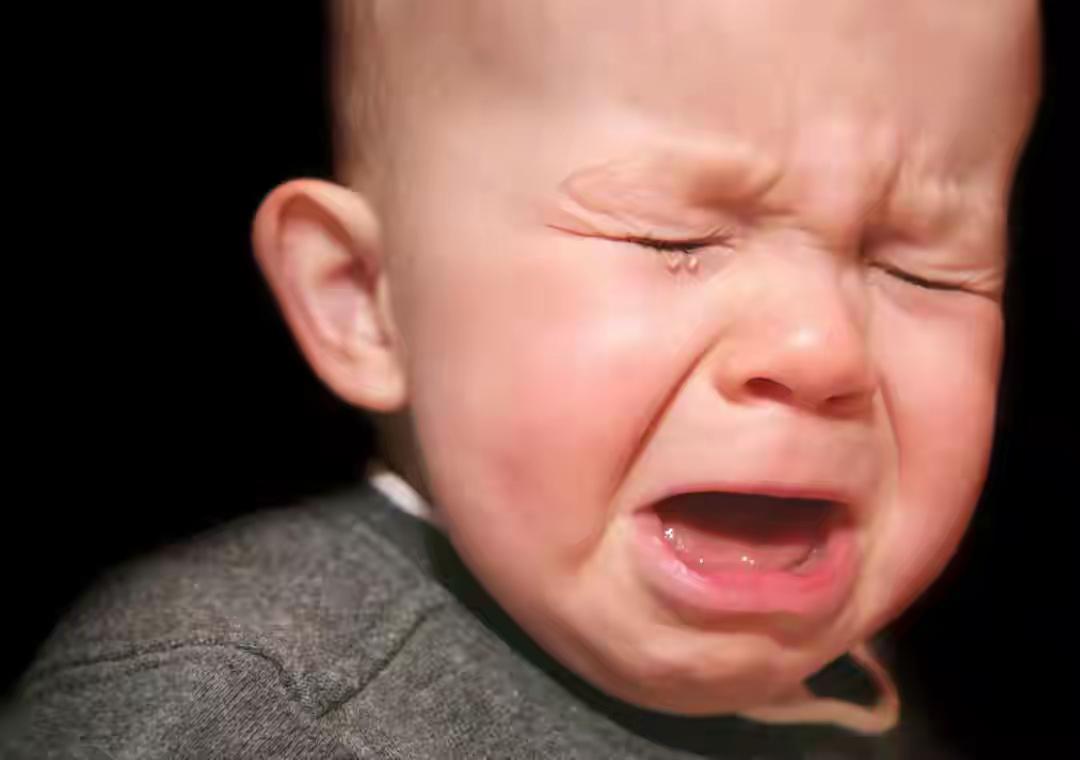 健康杀手竟藏身“护肤偏方”！

这绝非危言耸听，而是一个发生在当下的真实悲剧：一