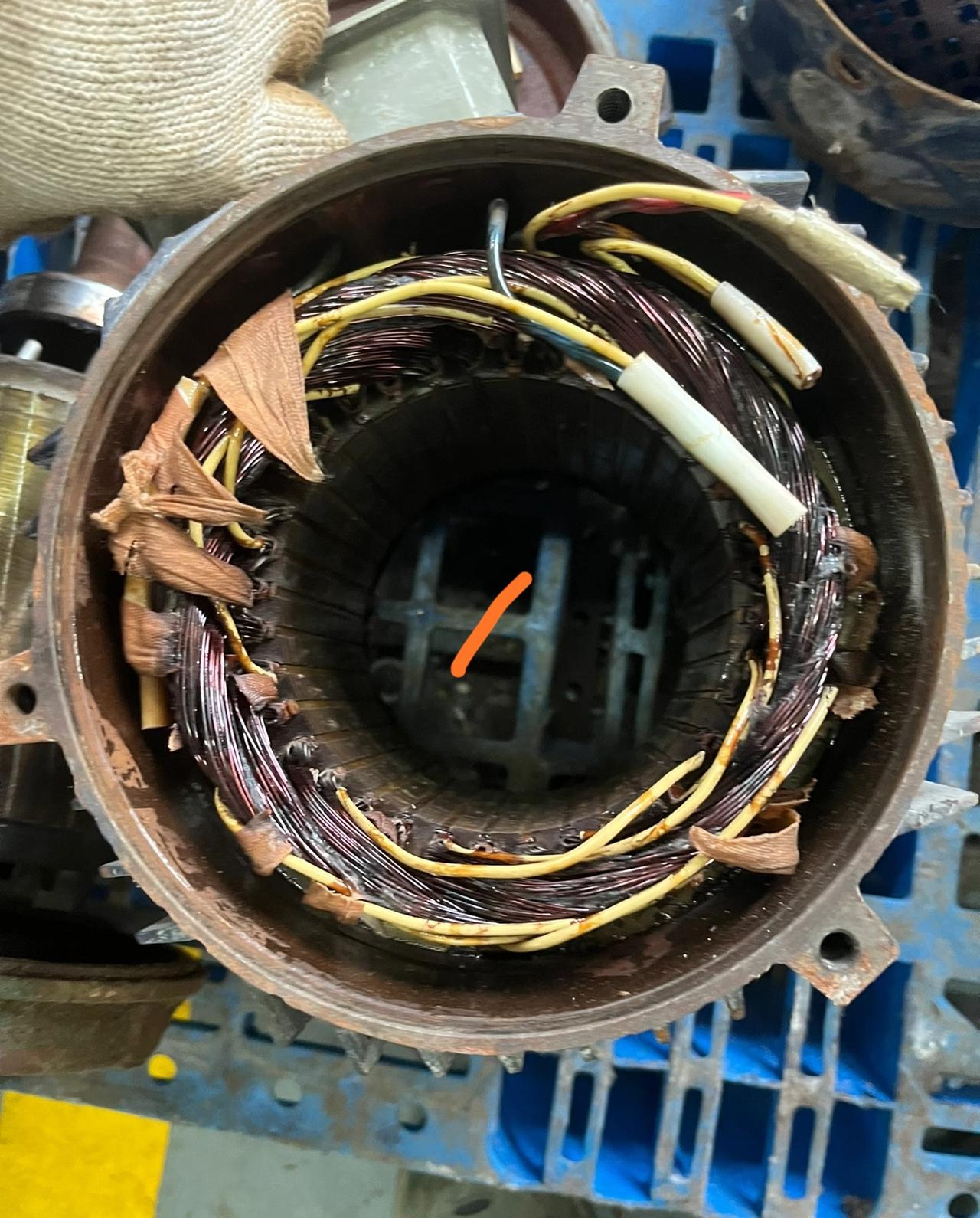 马达没用几天又烧掉了，打电话给外面绕马达的师傅，因为这个绕线花了800元，这个电