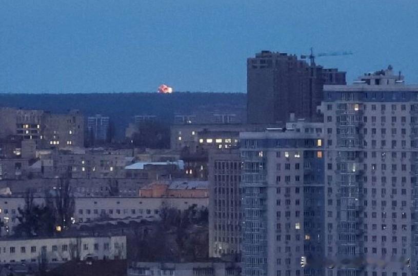 克里姆林宫称俄罗斯正在分析美国关于乌克兰和平协议的文件。
路透莫斯科12月25日