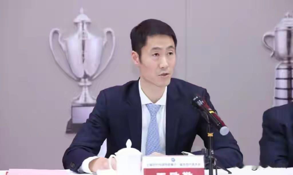 王励勤现在最着急的四件事！
第一、不敢保证2028洛杉矶奥运会男单夺冠。目前，国