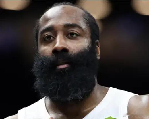 今日NBA季后赛东决G3，尼克斯客场121-108再次击败骑士，大比分3-0拿到