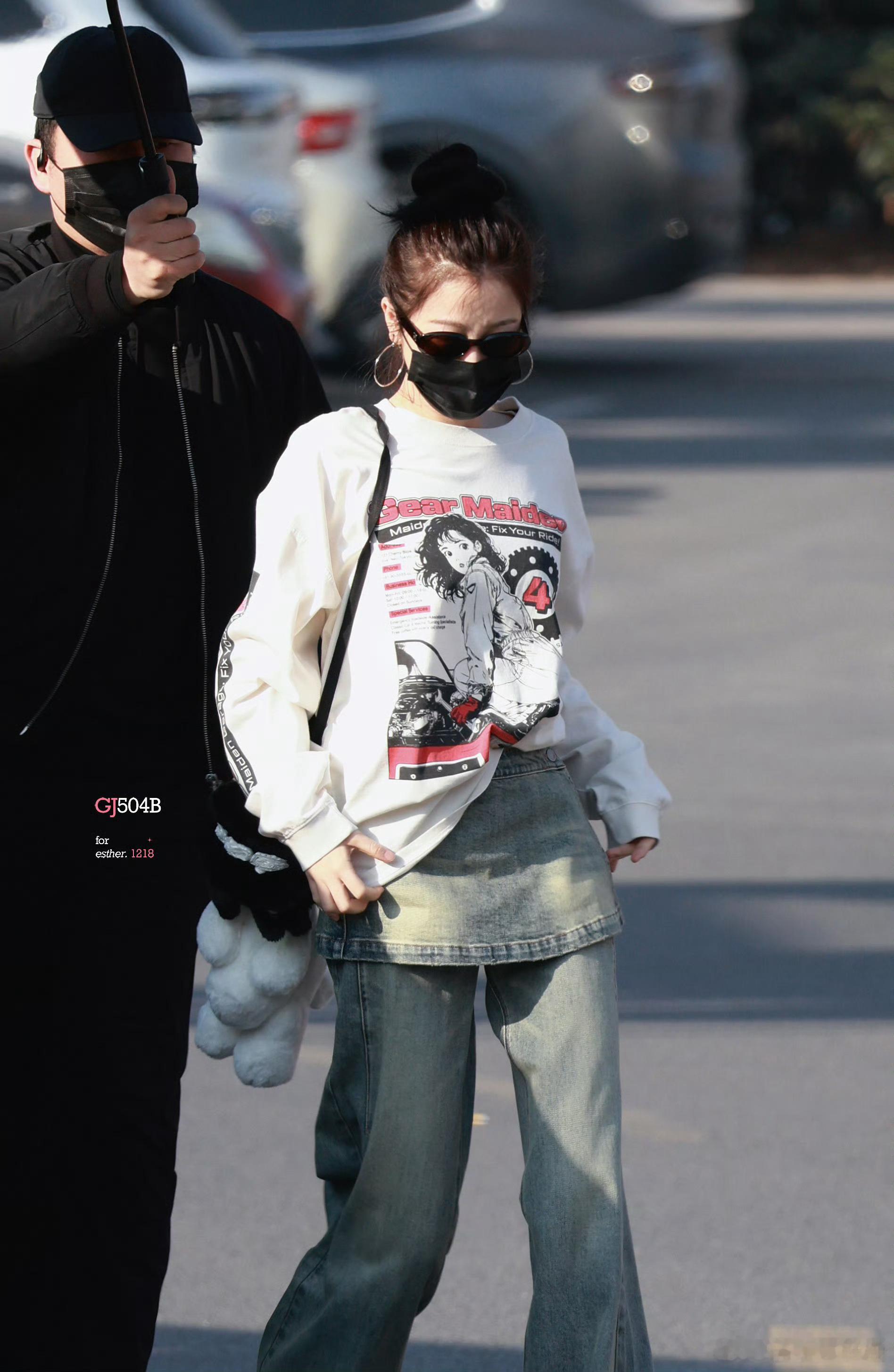 虞书欣穿得好甜昨天是辣妹，今天是学姐，那明天是___