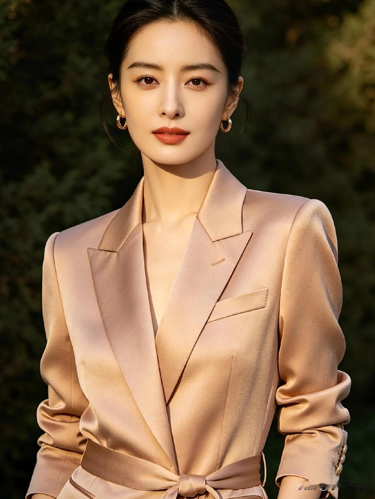 姐妹们，听姐一句大实话

你再爱一个男人，这三样东西也得死死藏住，别犯傻

第一