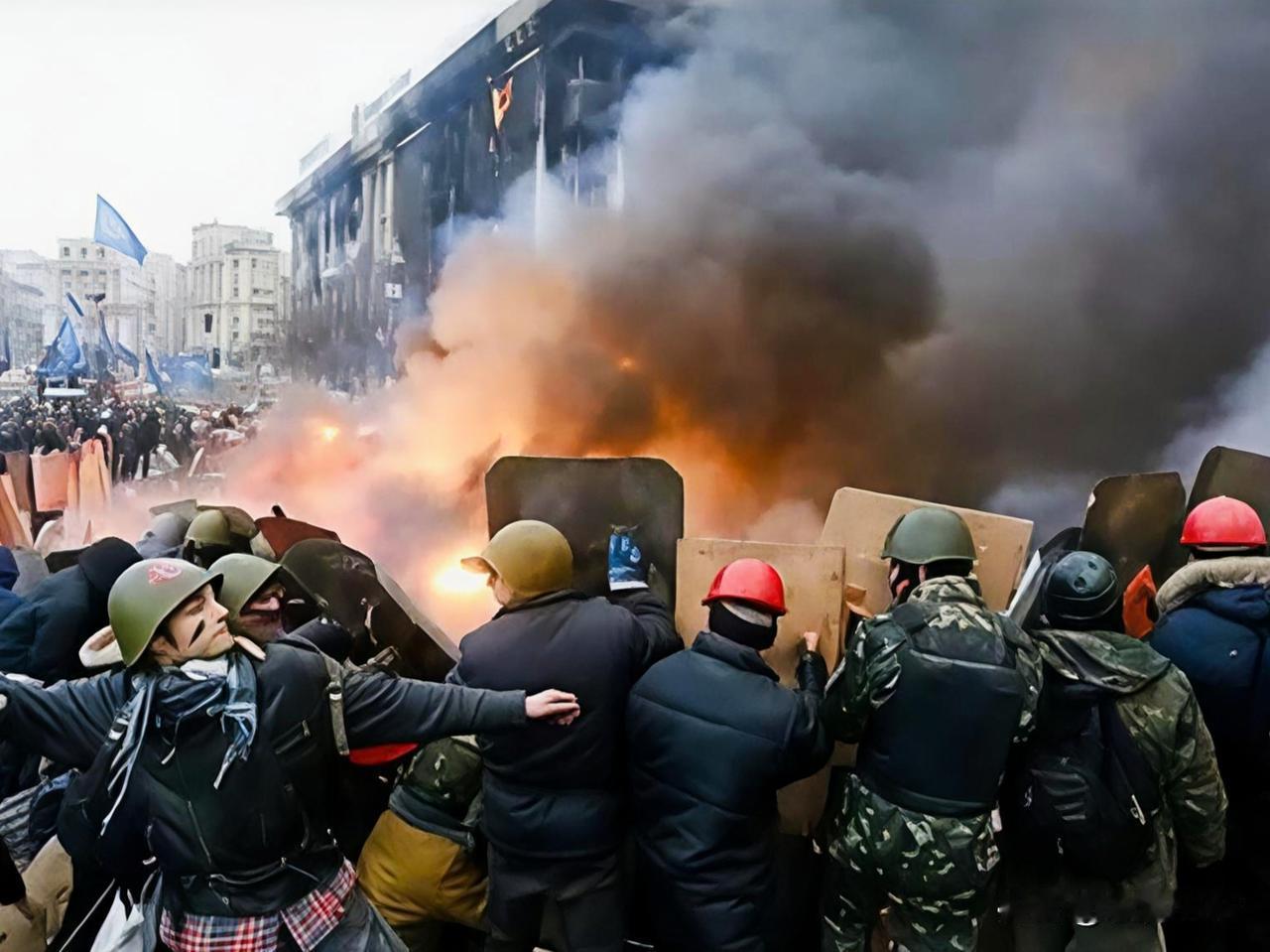 基辅爆发反常抗议背后藏着三个扎心的真相

刷到这条新闻的时候我真的愣了一下。乌克