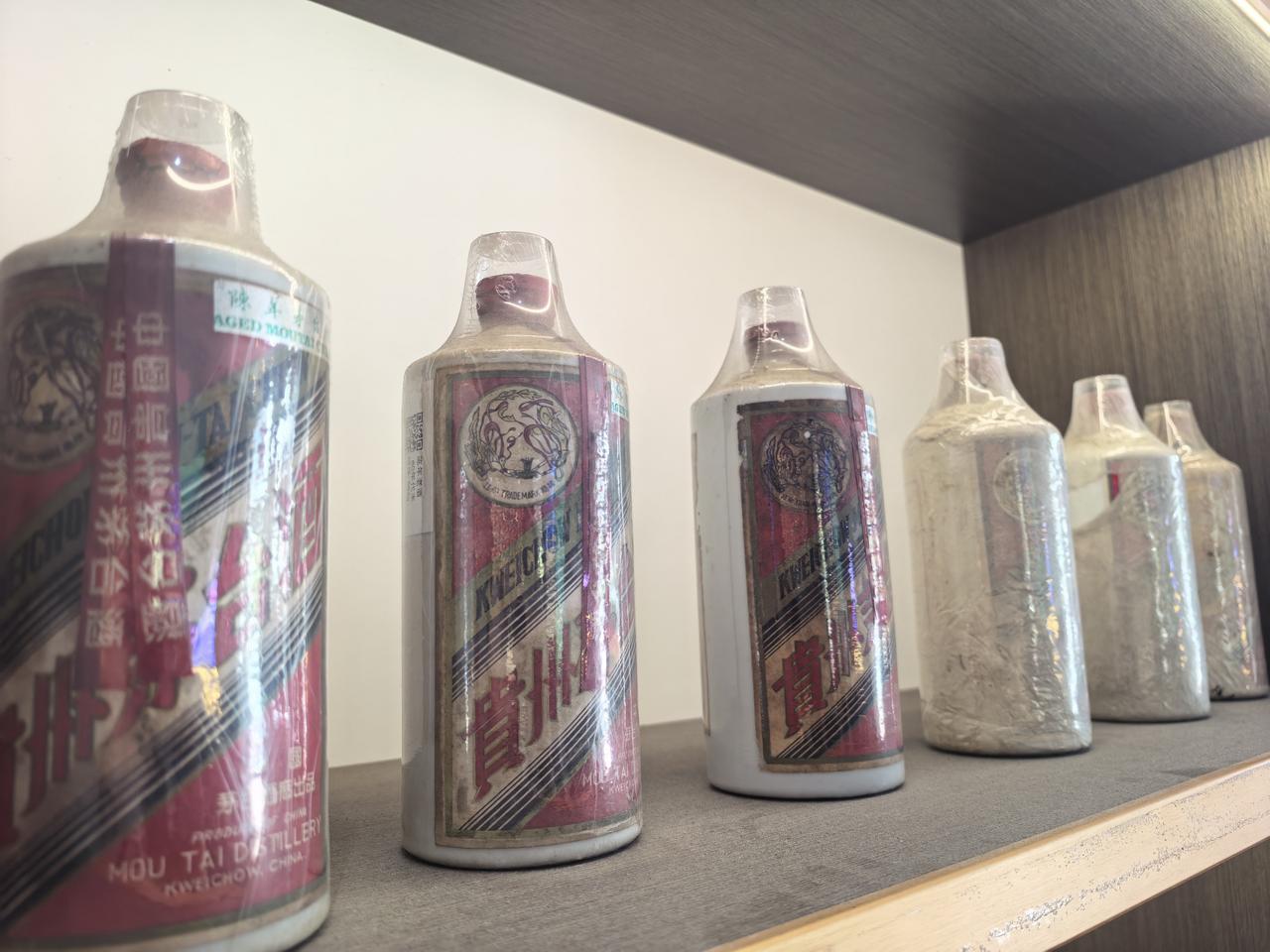 收盘总结一下：
风险并没有解除，而是在加剧。
我始终还是坚持自己前几天的判断…