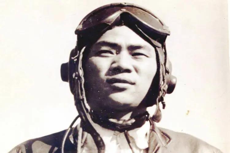 蒋道平，曾任中国空军第四军副军长，安徽省明光市（原嘉山县）古沛镇人，1930年5