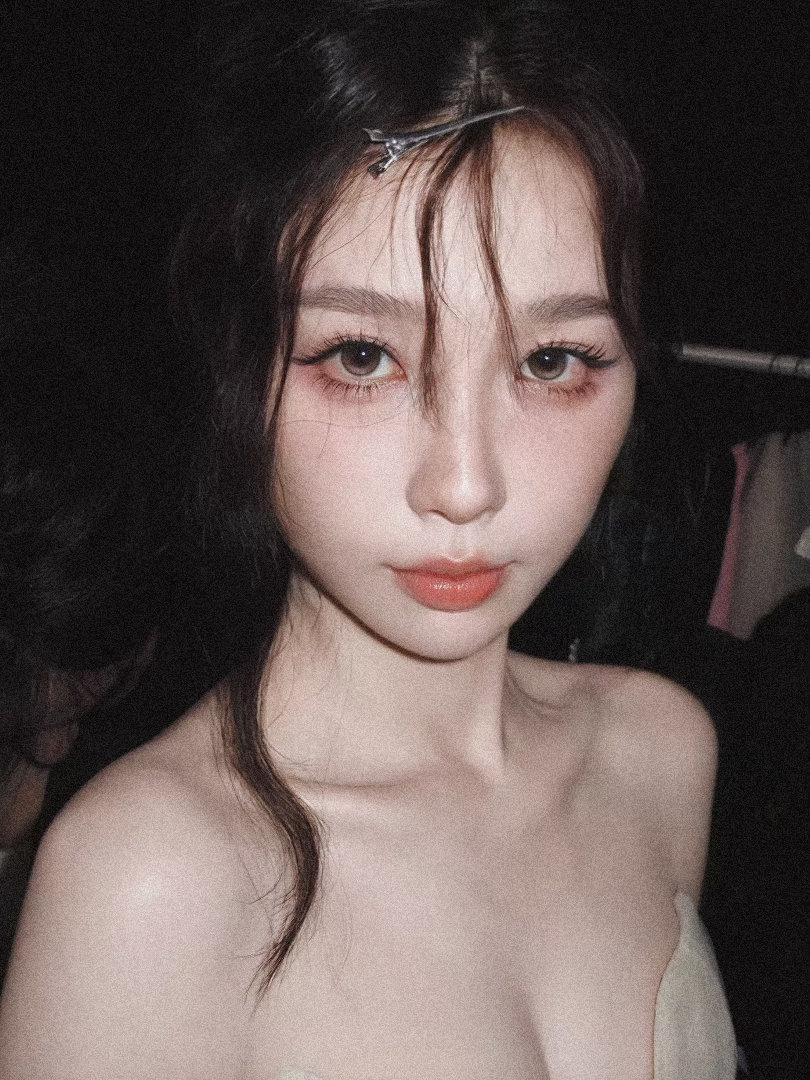 美神降临 